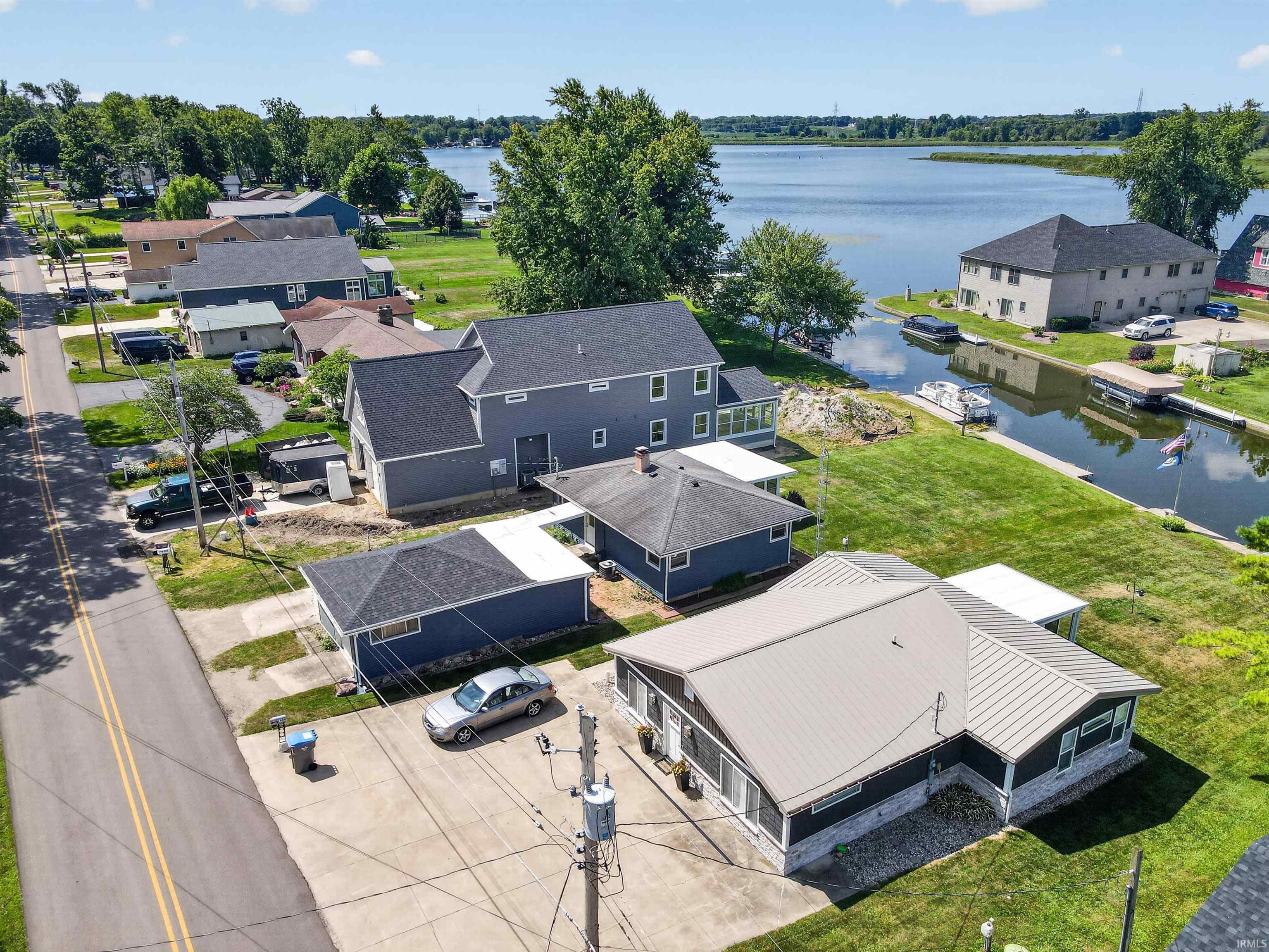1913 Chapman Lake Drive Warsaw IN 46580
