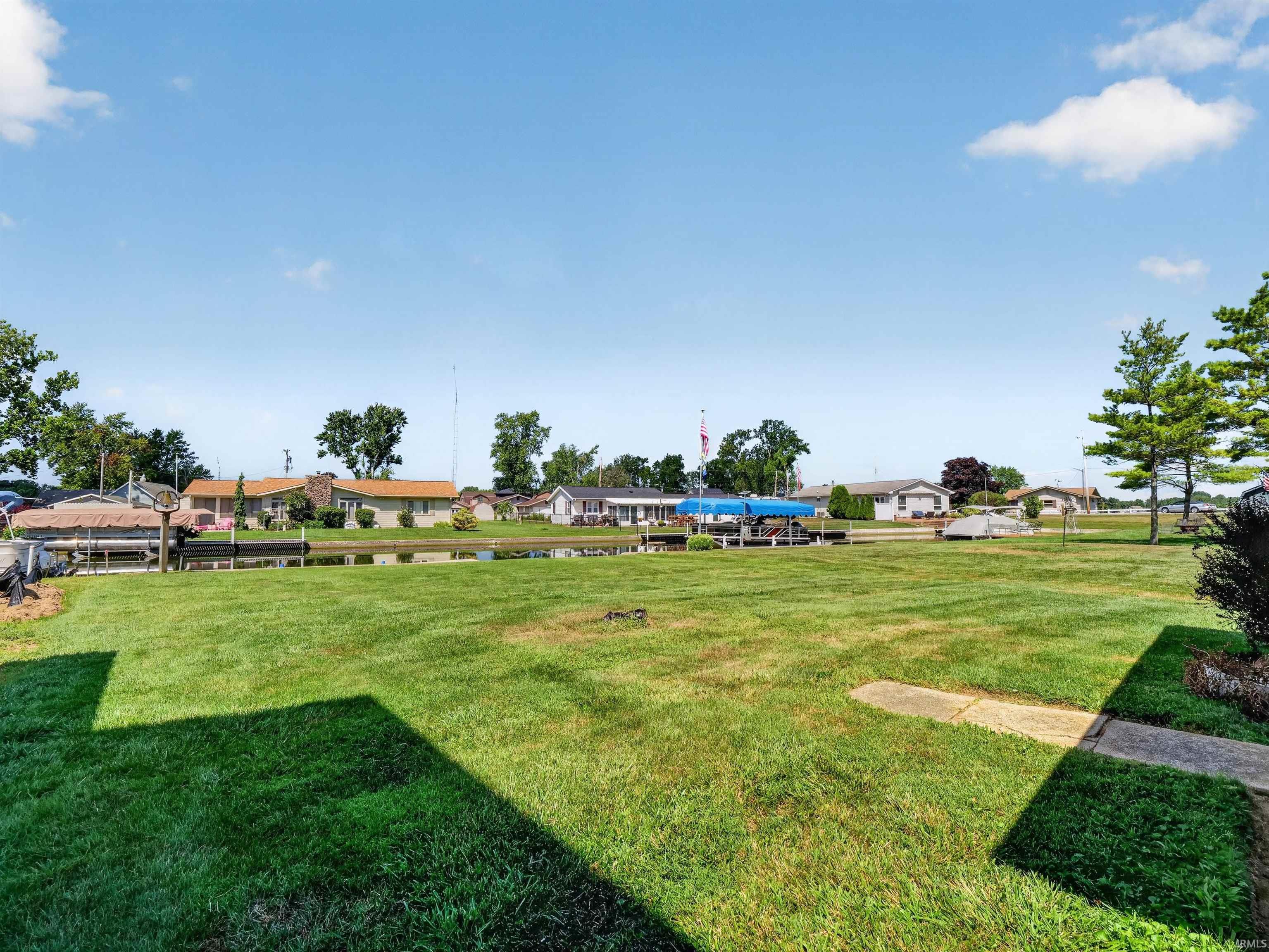 1913 Chapman Lake Drive Warsaw IN 46580