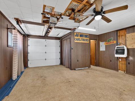 1913 Chapman Lake Drive Warsaw IN 46580