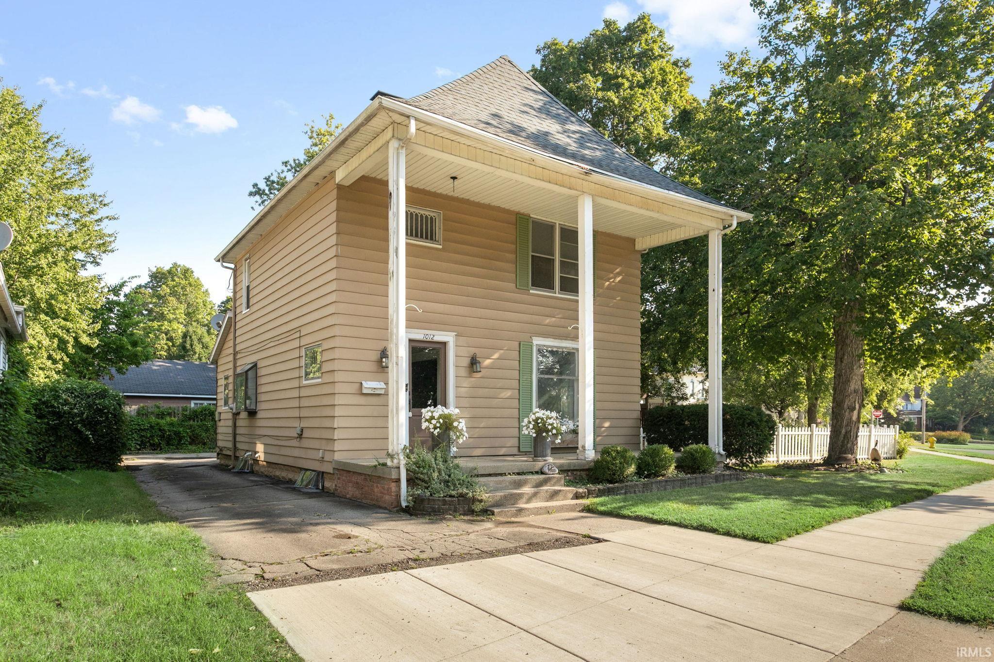 1012 W Lexington Avenue Elkhart IN 46514