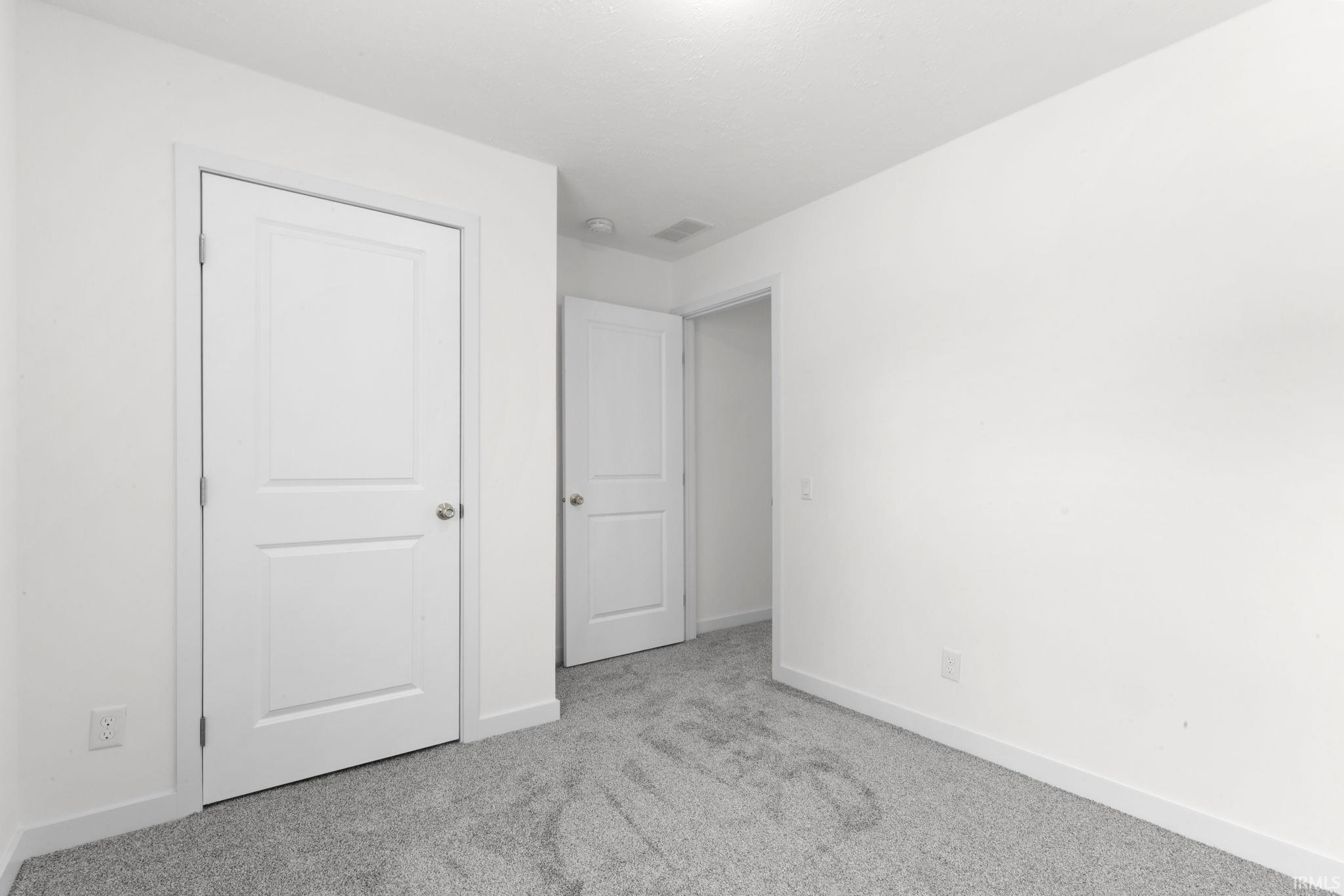 2204 Kemble Avenue South Bend IN 46613