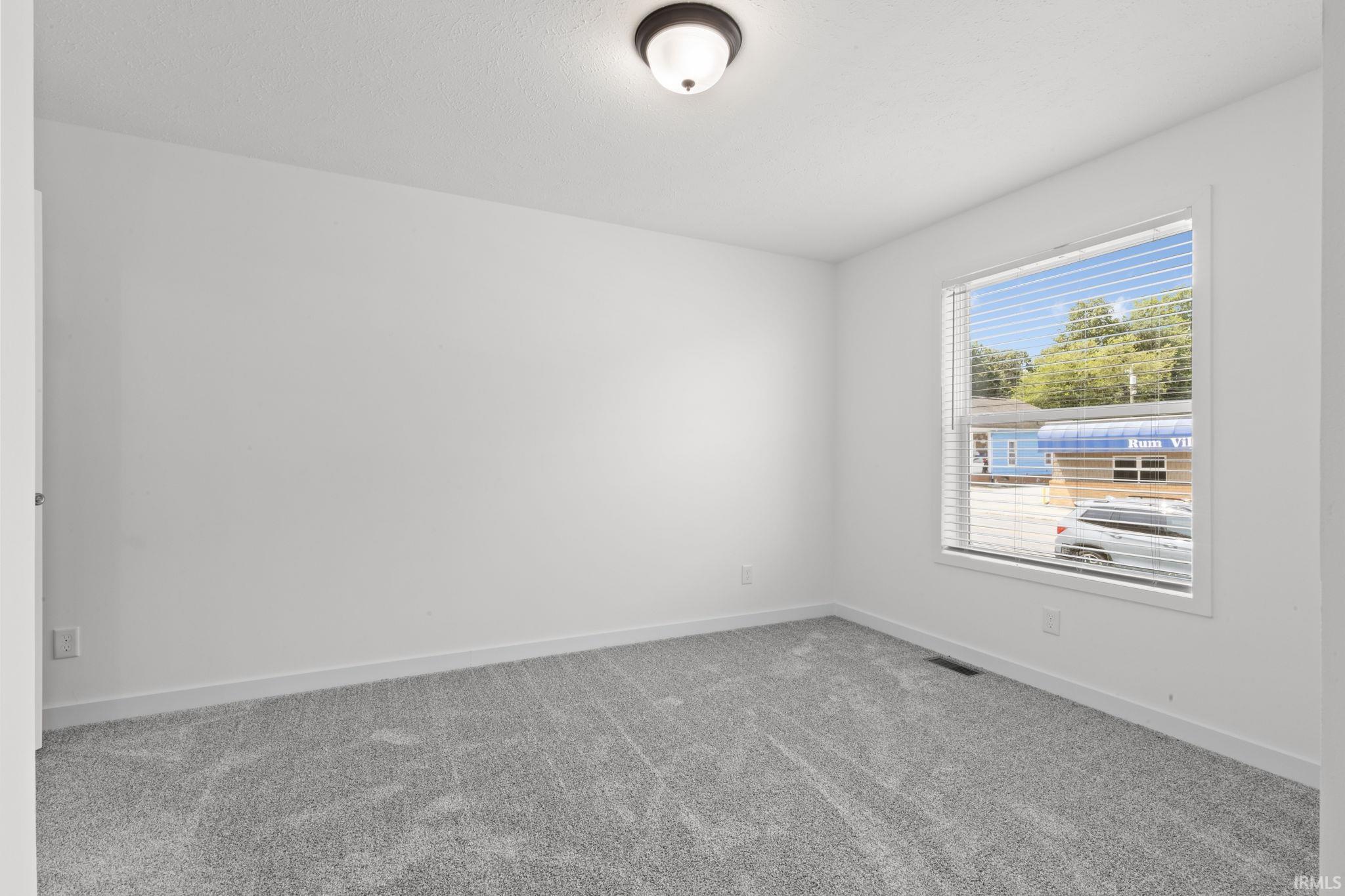 2204 Kemble Avenue South Bend IN 46613
