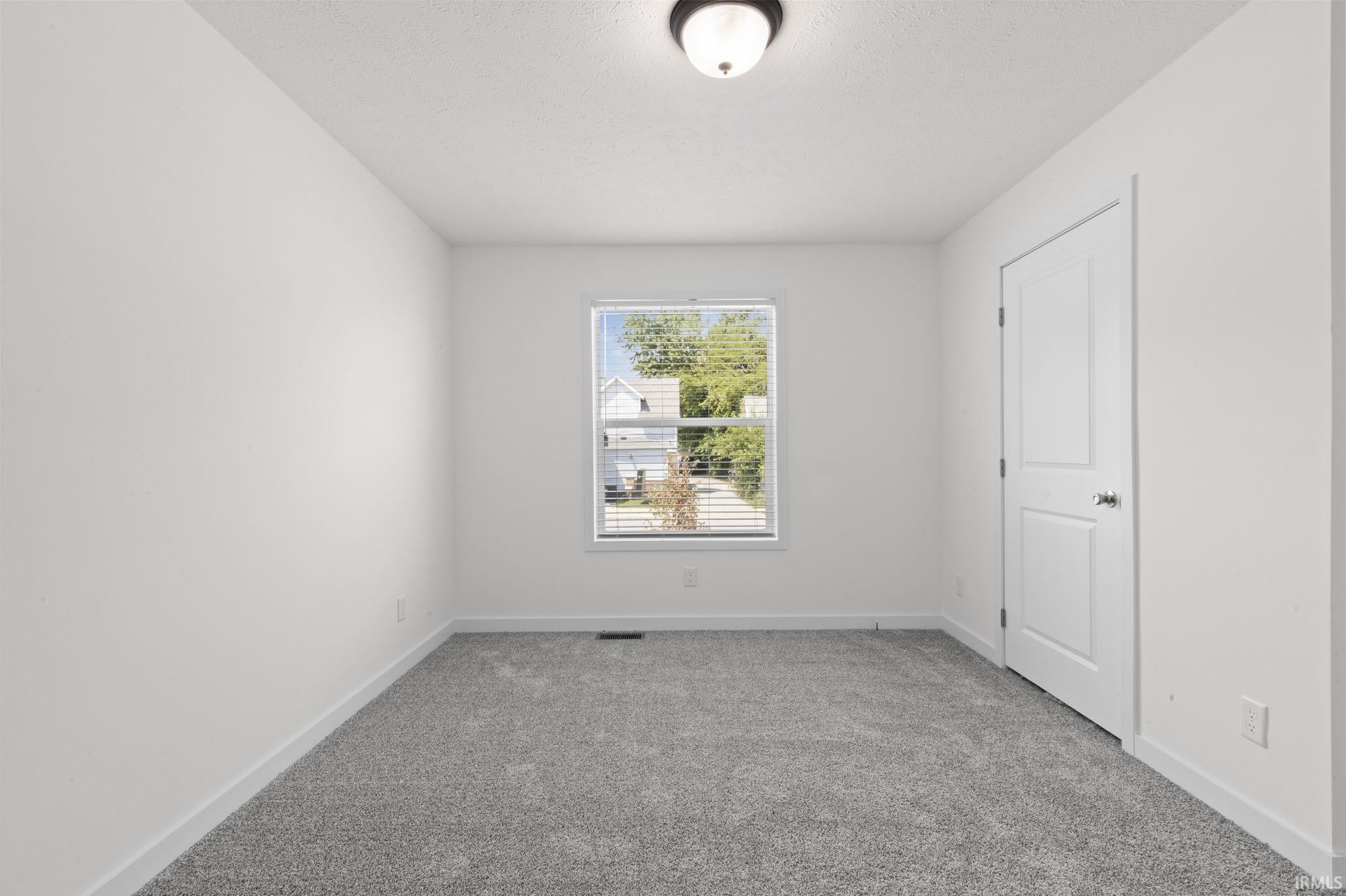 2204 Kemble Avenue South Bend IN 46613