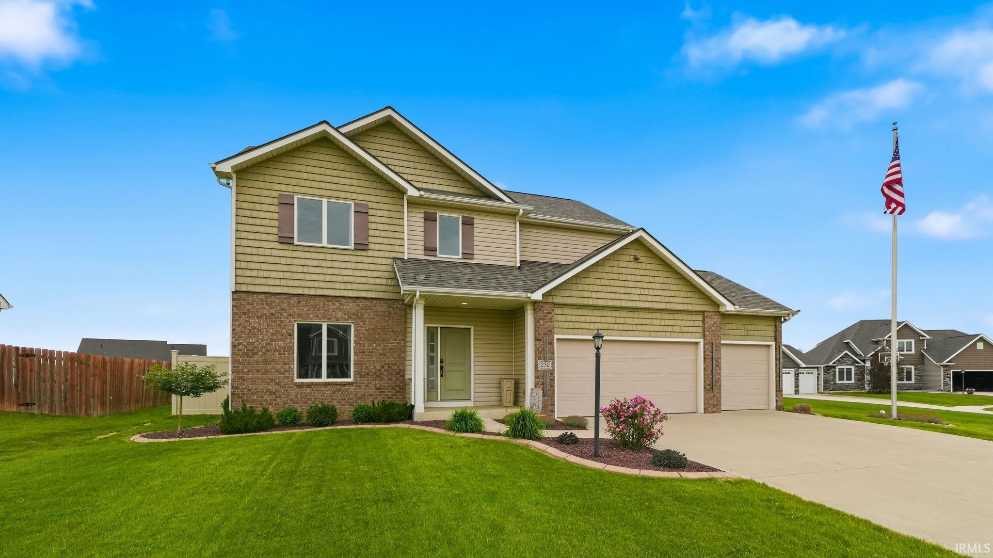 232 W Bay Bridge Court Columbia City IN 46725