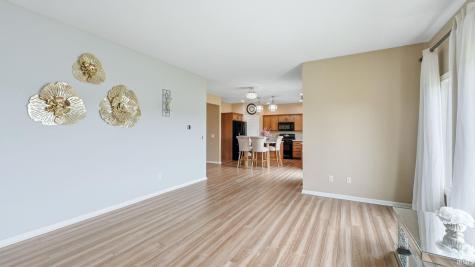 232 W Bay Bridge Court Columbia City IN 46725