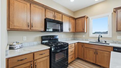 232 W Bay Bridge Court Columbia City IN 46725