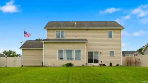 232 W Bay Bridge Court Columbia City IN 46725