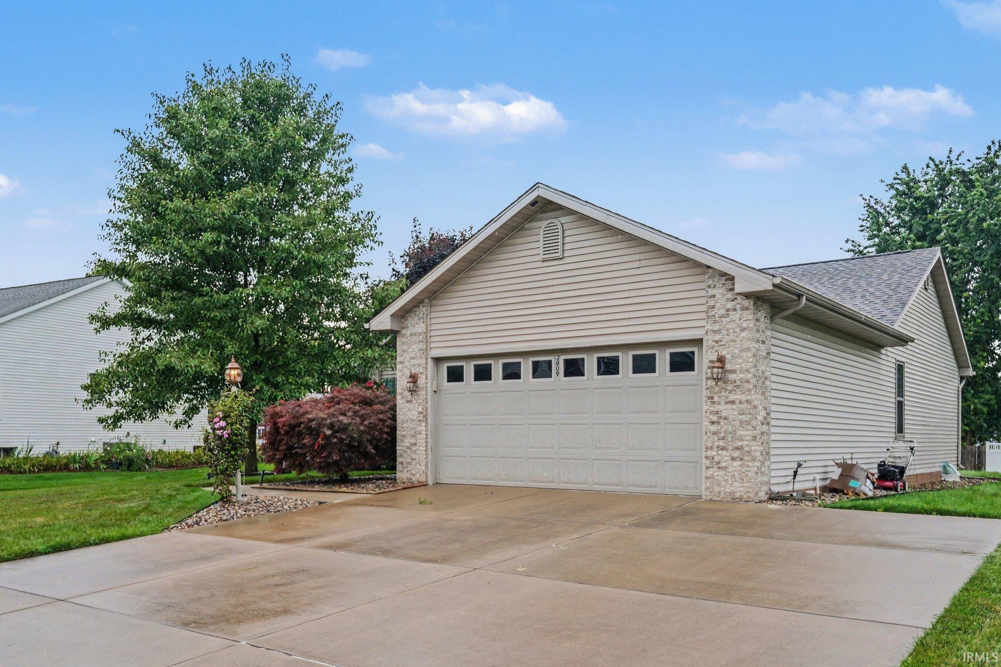 3809 Streamview Court Mishawaka IN 46544