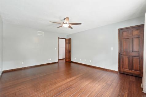 2344 S Old Ditch Road Warsaw IN 46580