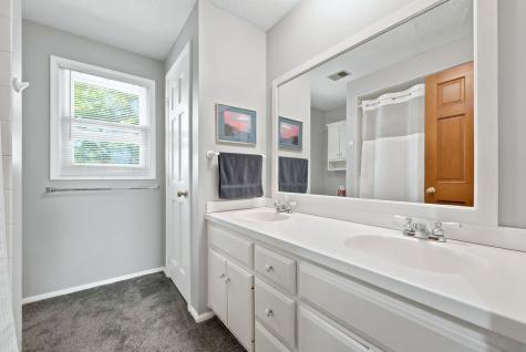 9714 Muldoon Road Fort Wayne IN 46819