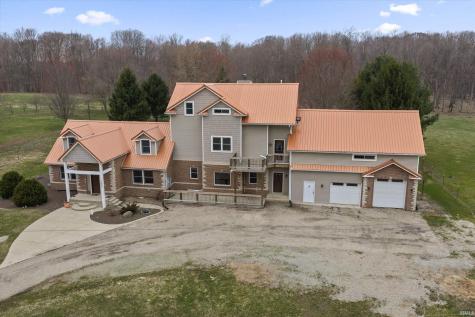 7692 N Emery Road Rolling Prairie IN 46371