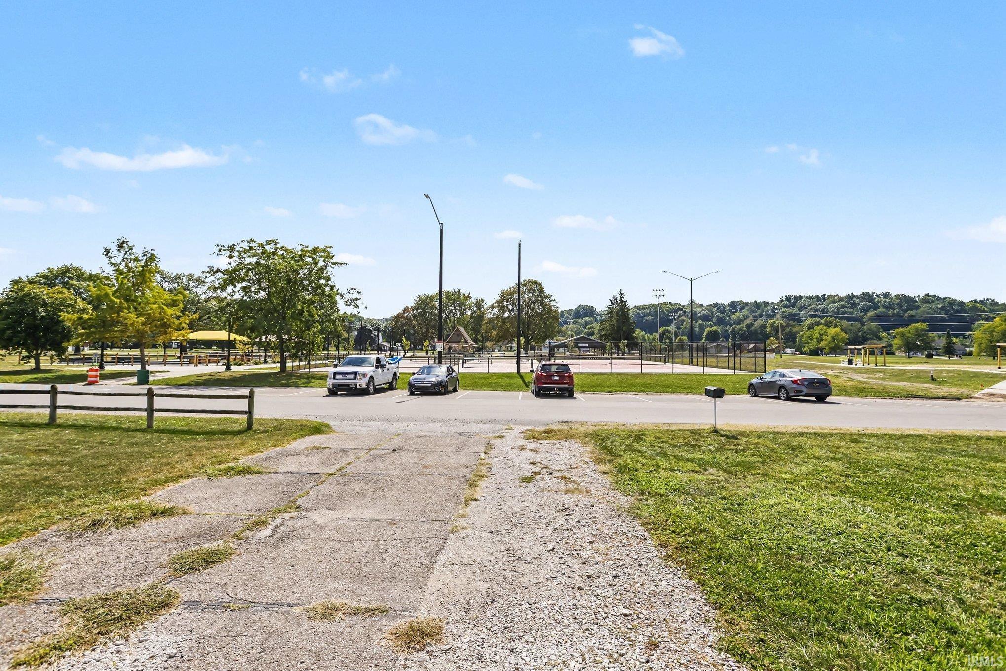 610 W 15th Street Mishawaka IN 46544