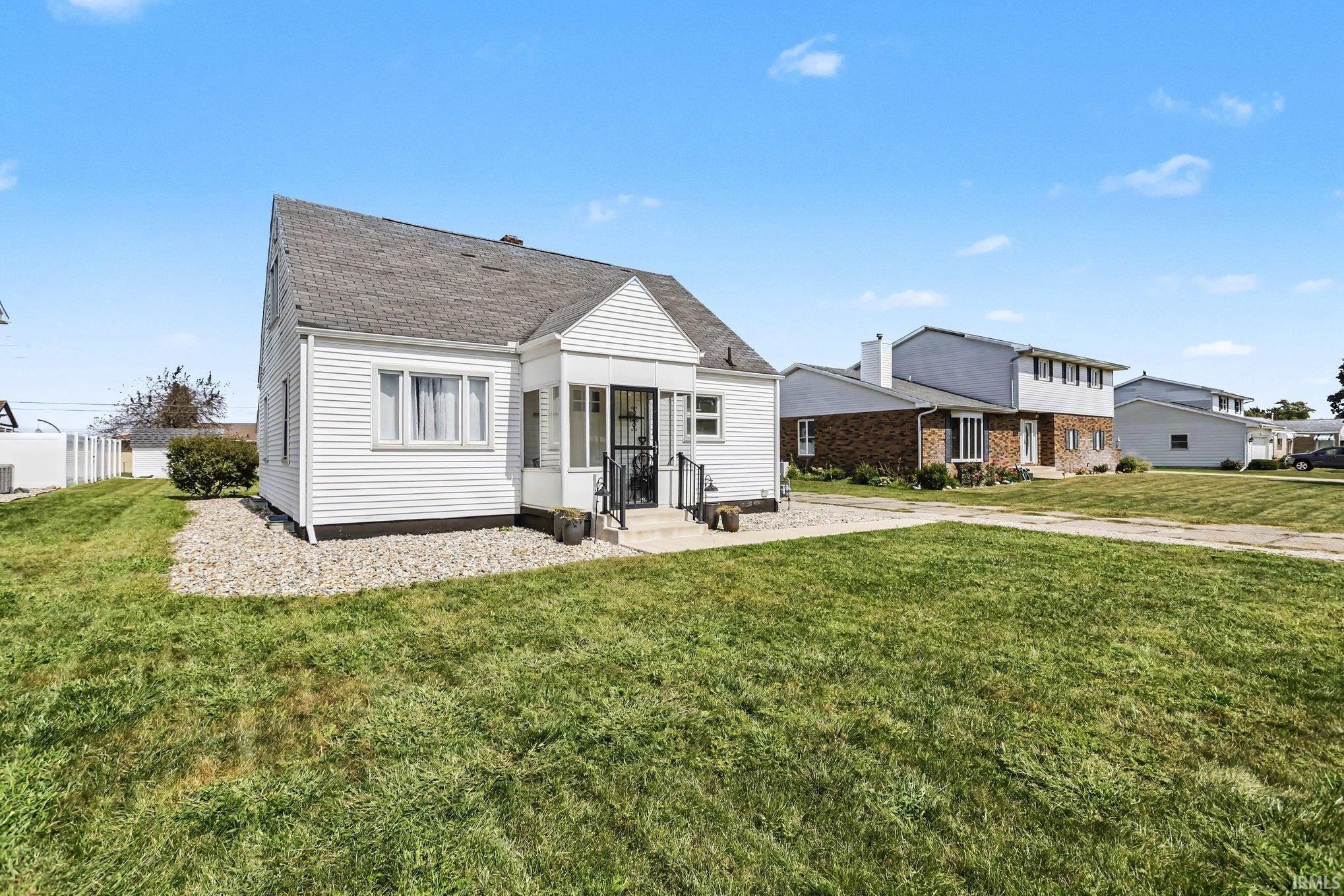 610 W 15th Street Mishawaka IN 46544