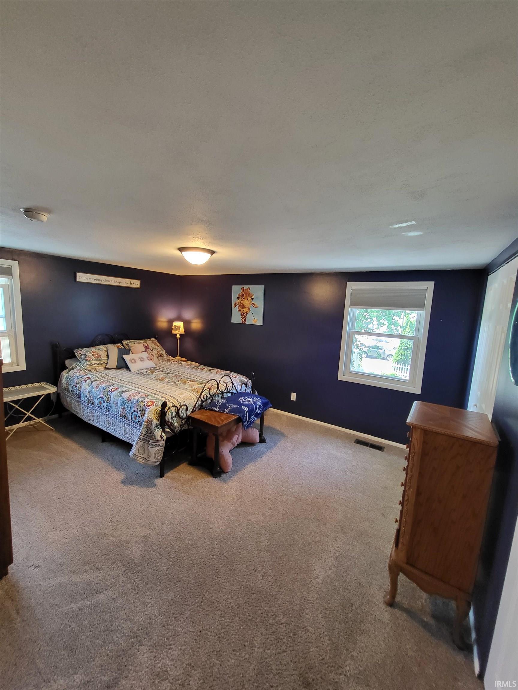 706 S Main Street Nappanee IN 46550