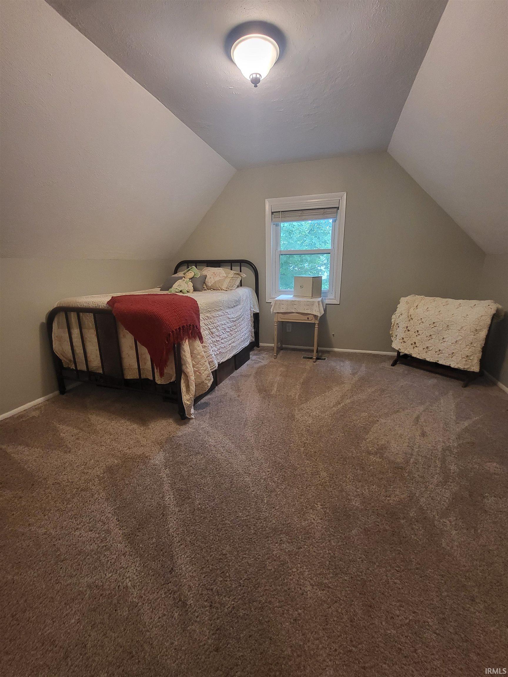 706 S Main Street Nappanee IN 46550