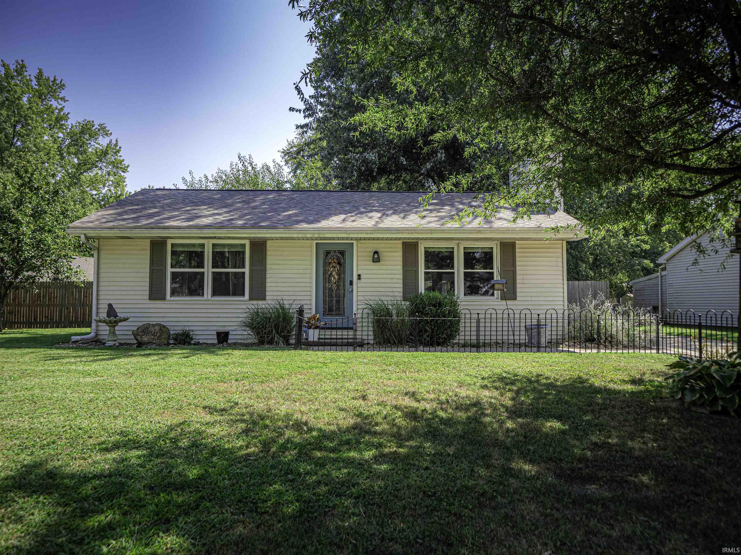 2014 Eastland Court Evansville IN 47715