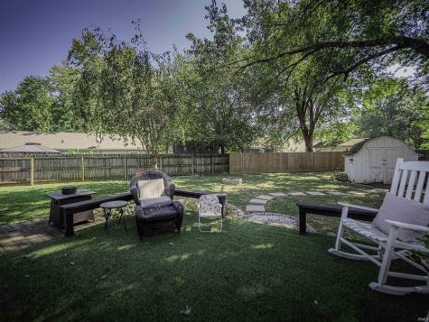 2014 Eastland Court Evansville IN 47715