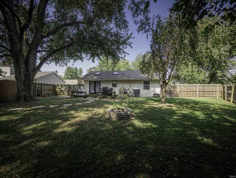 2014 Eastland Court Evansville IN 47715