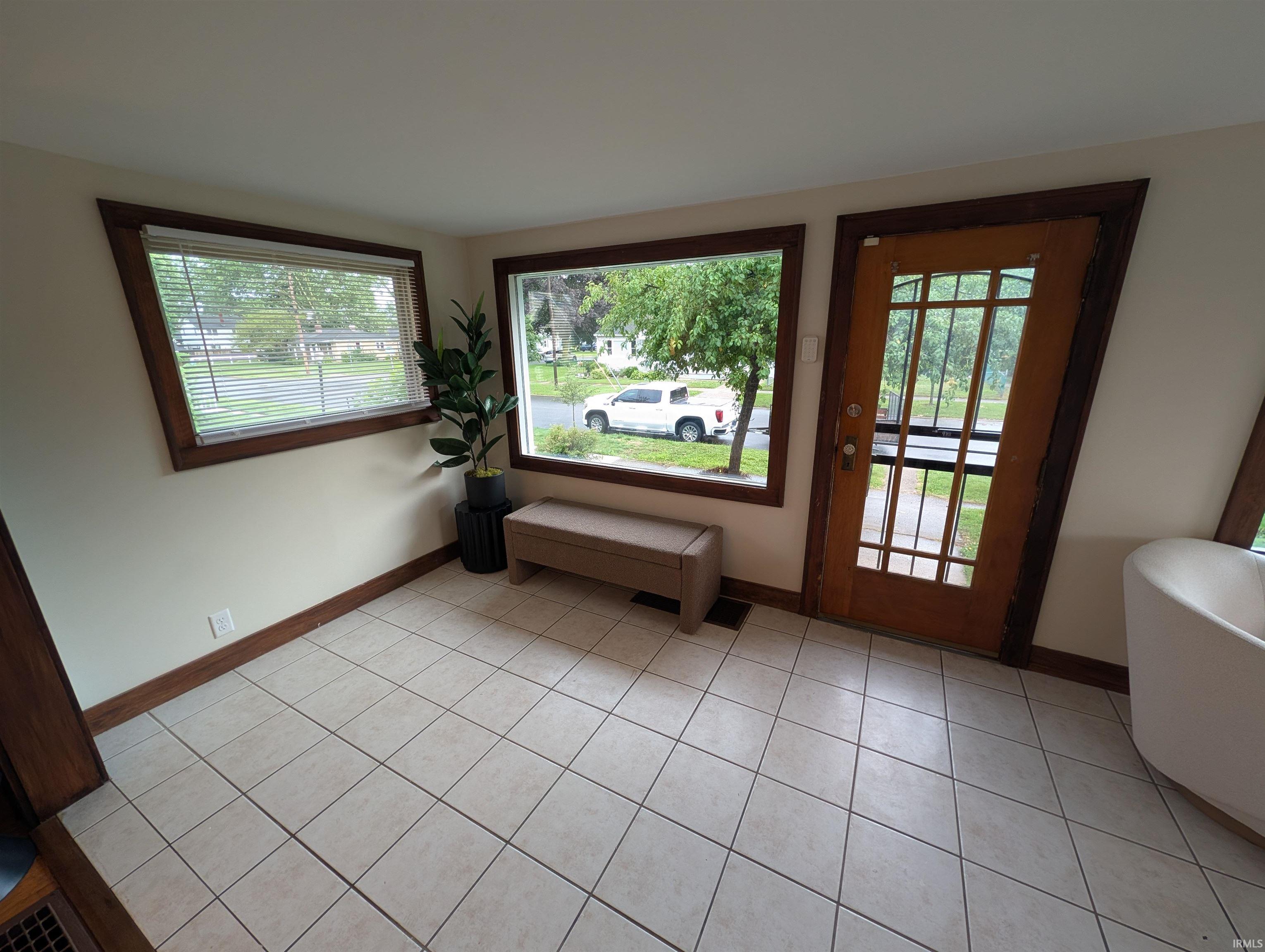1310 Woodward Avenue Elkhart IN 46514