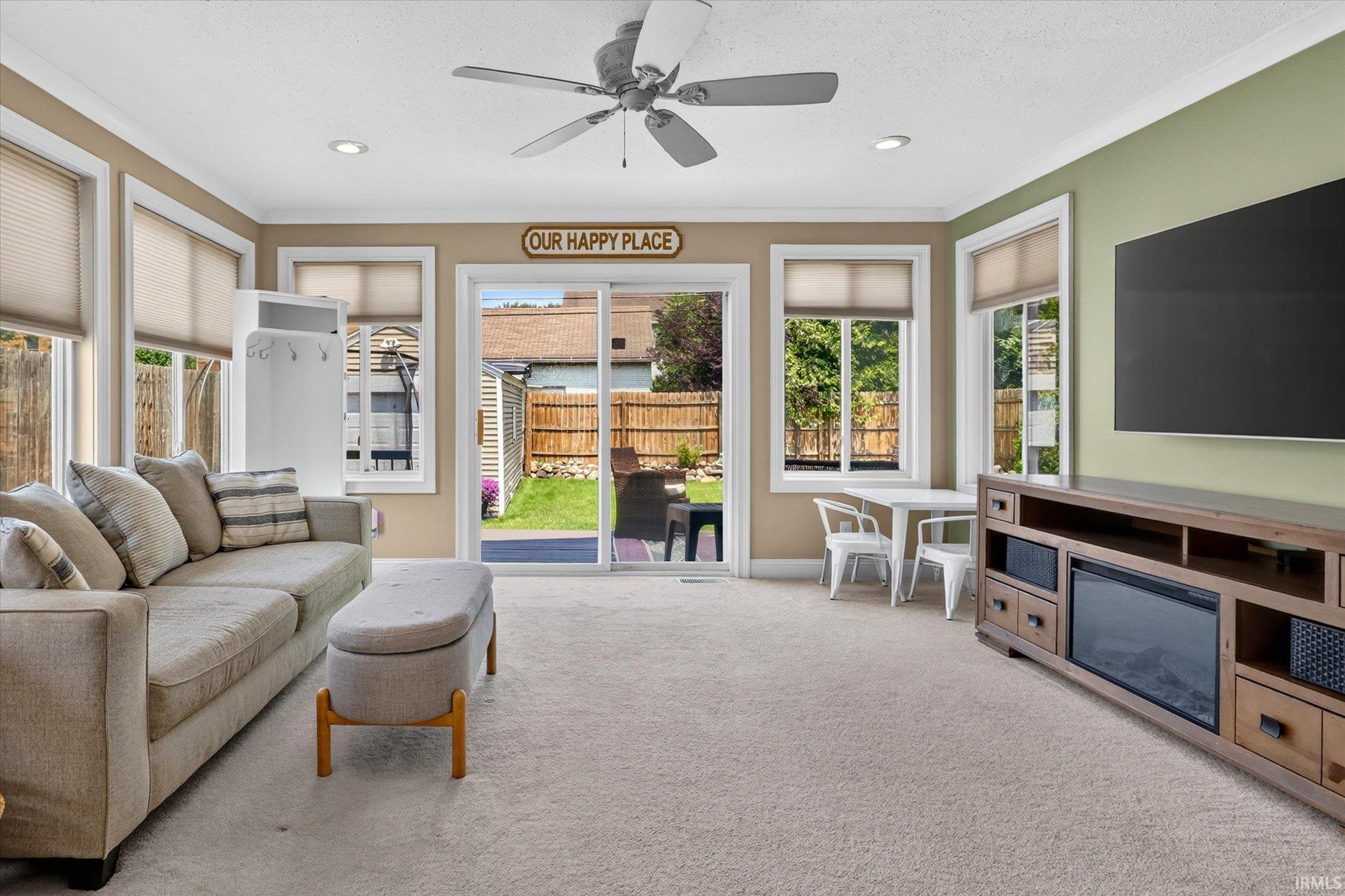 1727 Sunnymede Avenue South Bend IN 46615