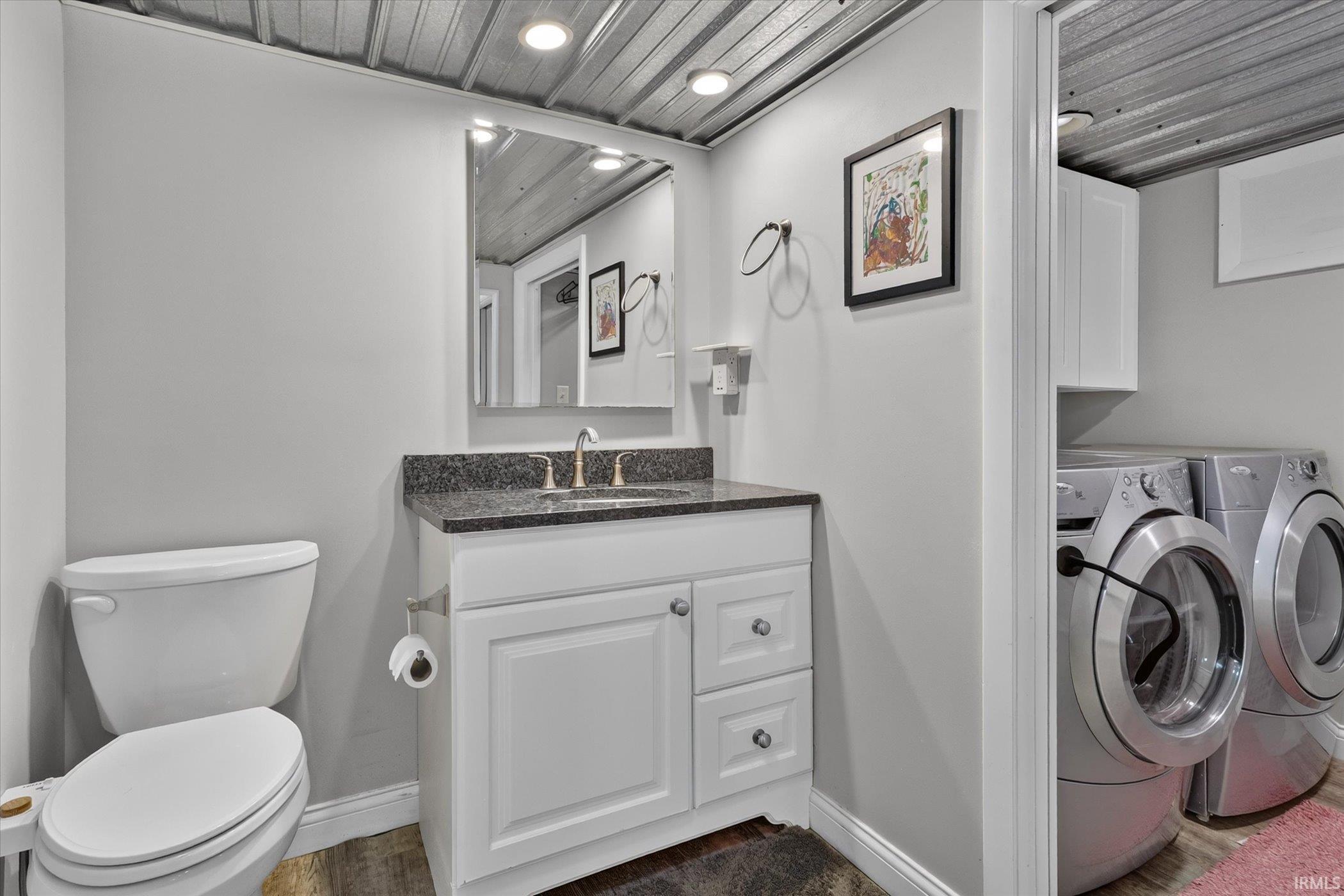 1727 Sunnymede Avenue South Bend IN 46615