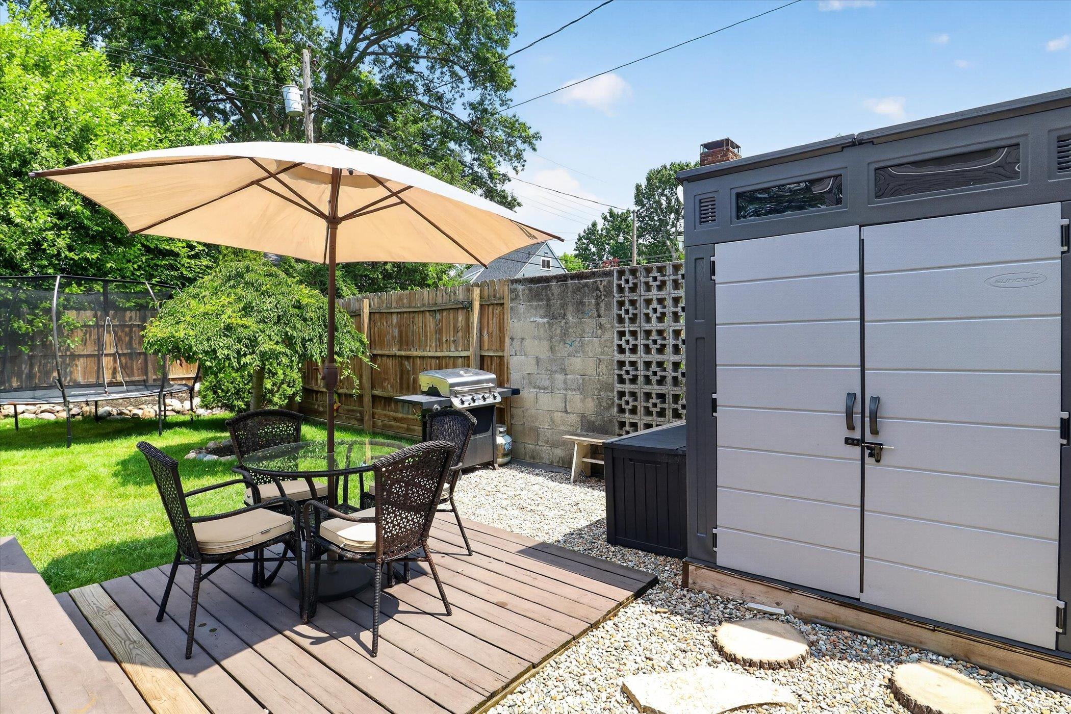 1727 Sunnymede Avenue South Bend IN 46615