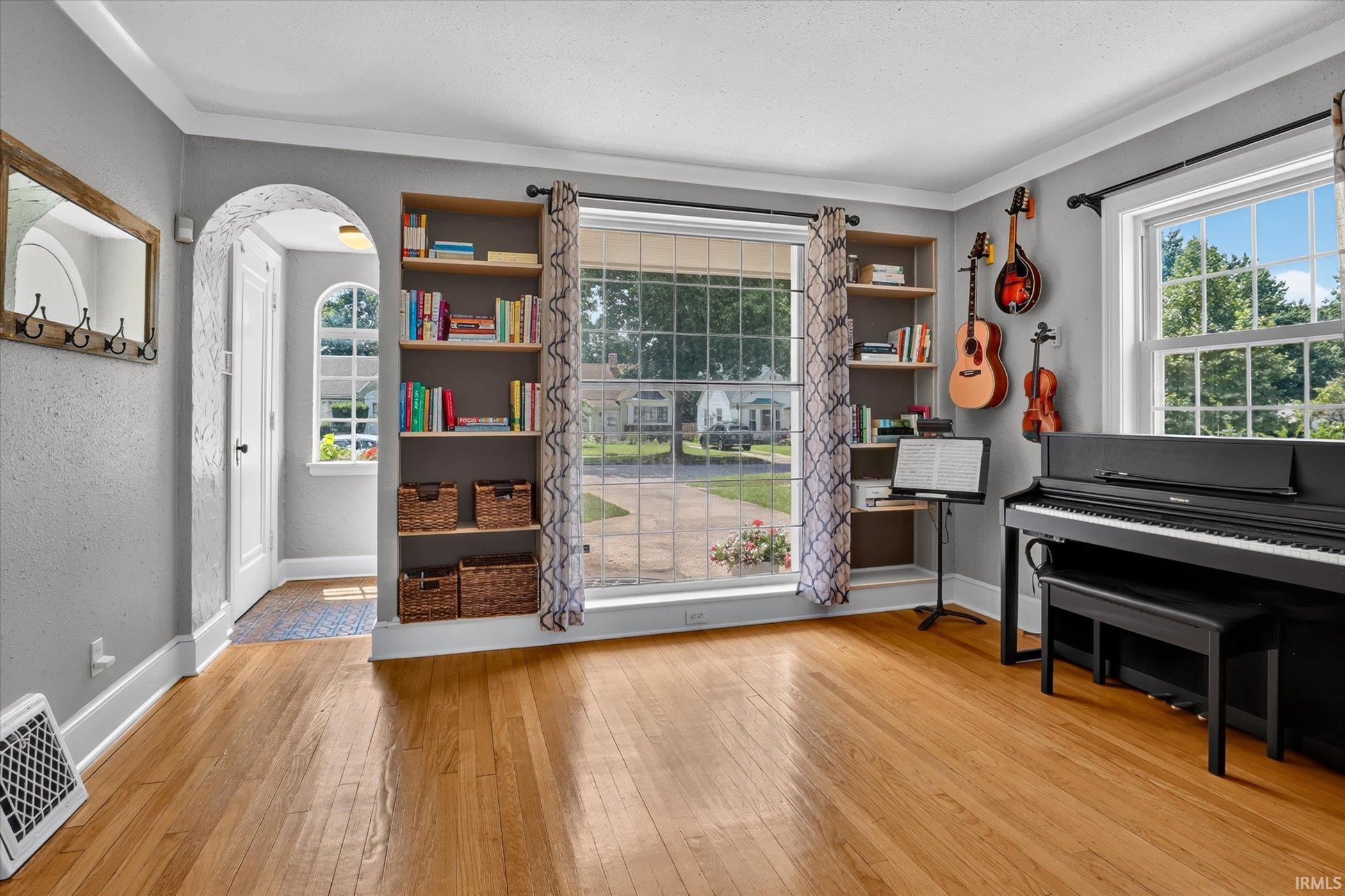 1727 Sunnymede Avenue South Bend IN 46615