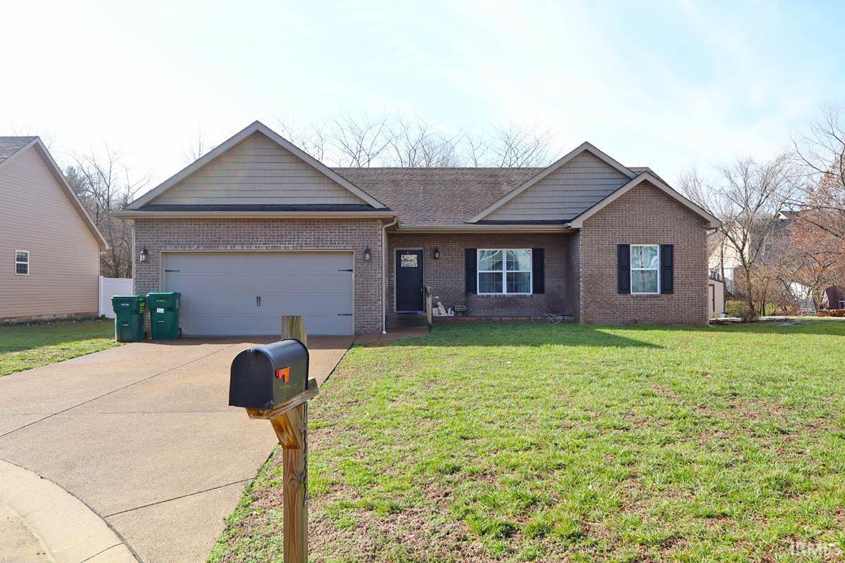 1332 Breezy Creek Drive Evansville IN 47720