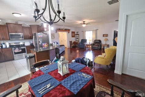 1332 Breezy Creek Drive Evansville IN 47720
