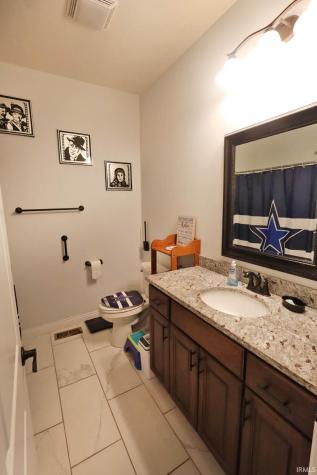 1332 Breezy Creek Drive Evansville IN 47720