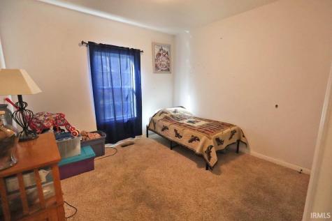 1332 Breezy Creek Drive Evansville IN 47720
