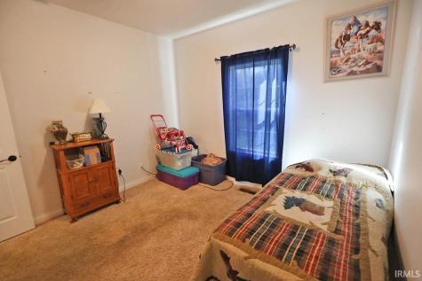 1332 Breezy Creek Drive Evansville IN 47720