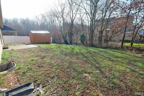 1332 Breezy Creek Drive Evansville IN 47720