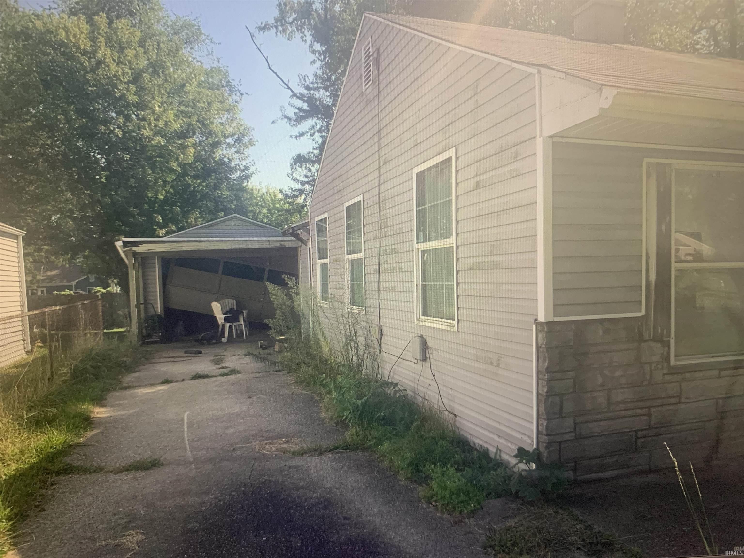 1942 N Johnson Street South Bend IN 46628