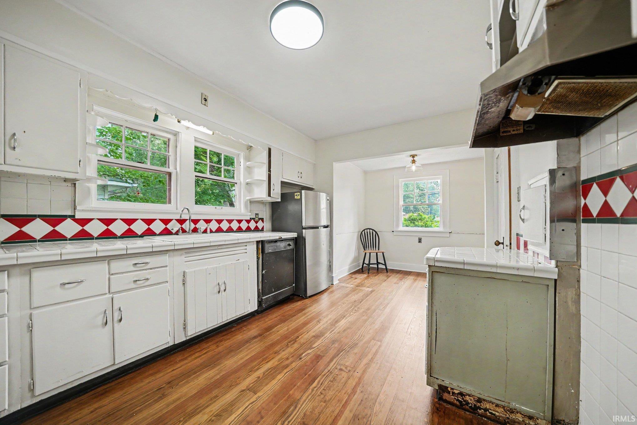 1408 Marquette Boulevard South Bend IN 46617