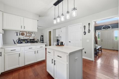 1766 E State Road 14 Silver Lake IN 46982