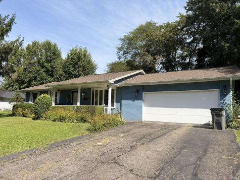 2006 E Wade Road Warsaw IN 46580