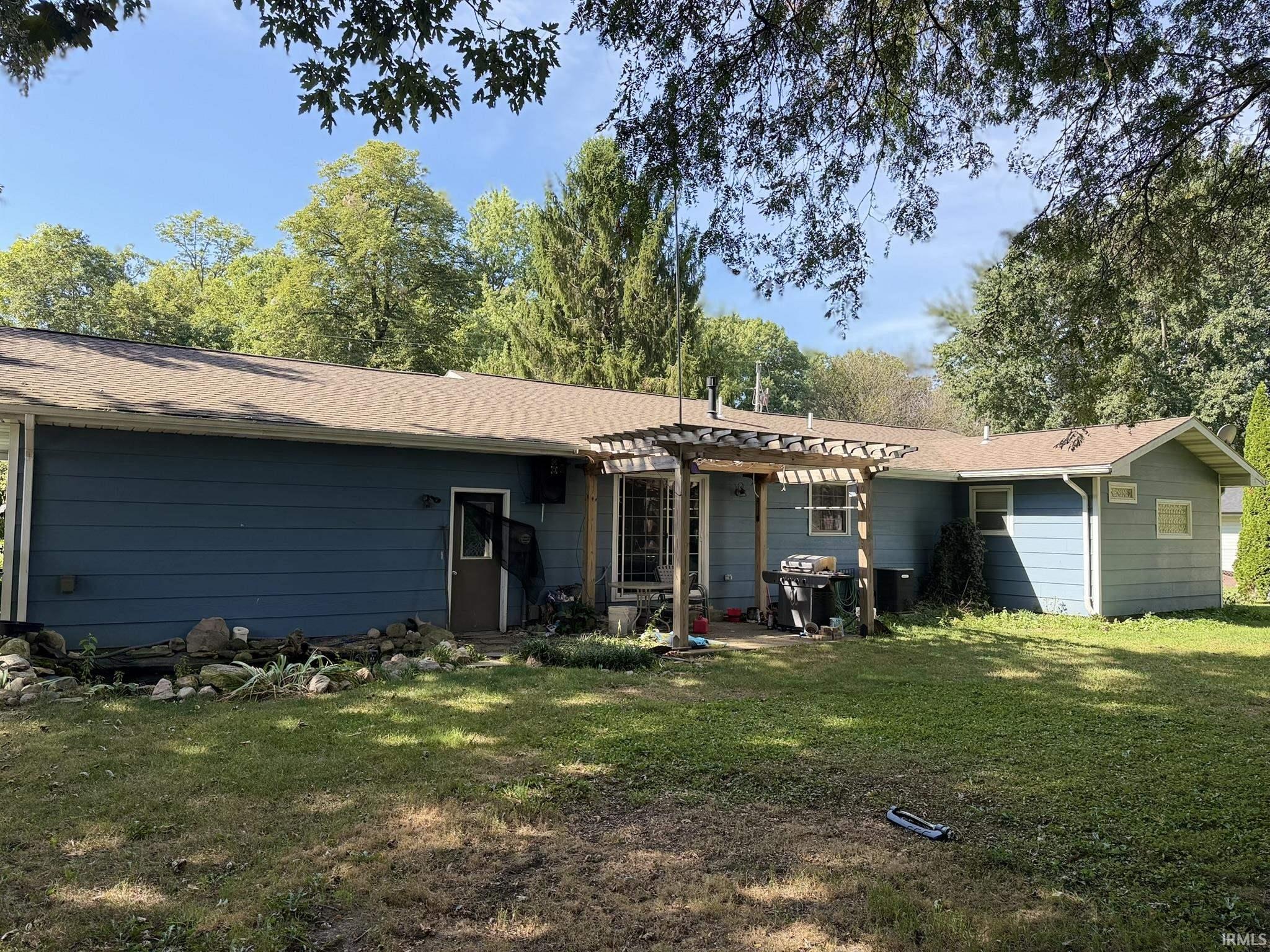 2006 E Wade Road Warsaw IN 46580