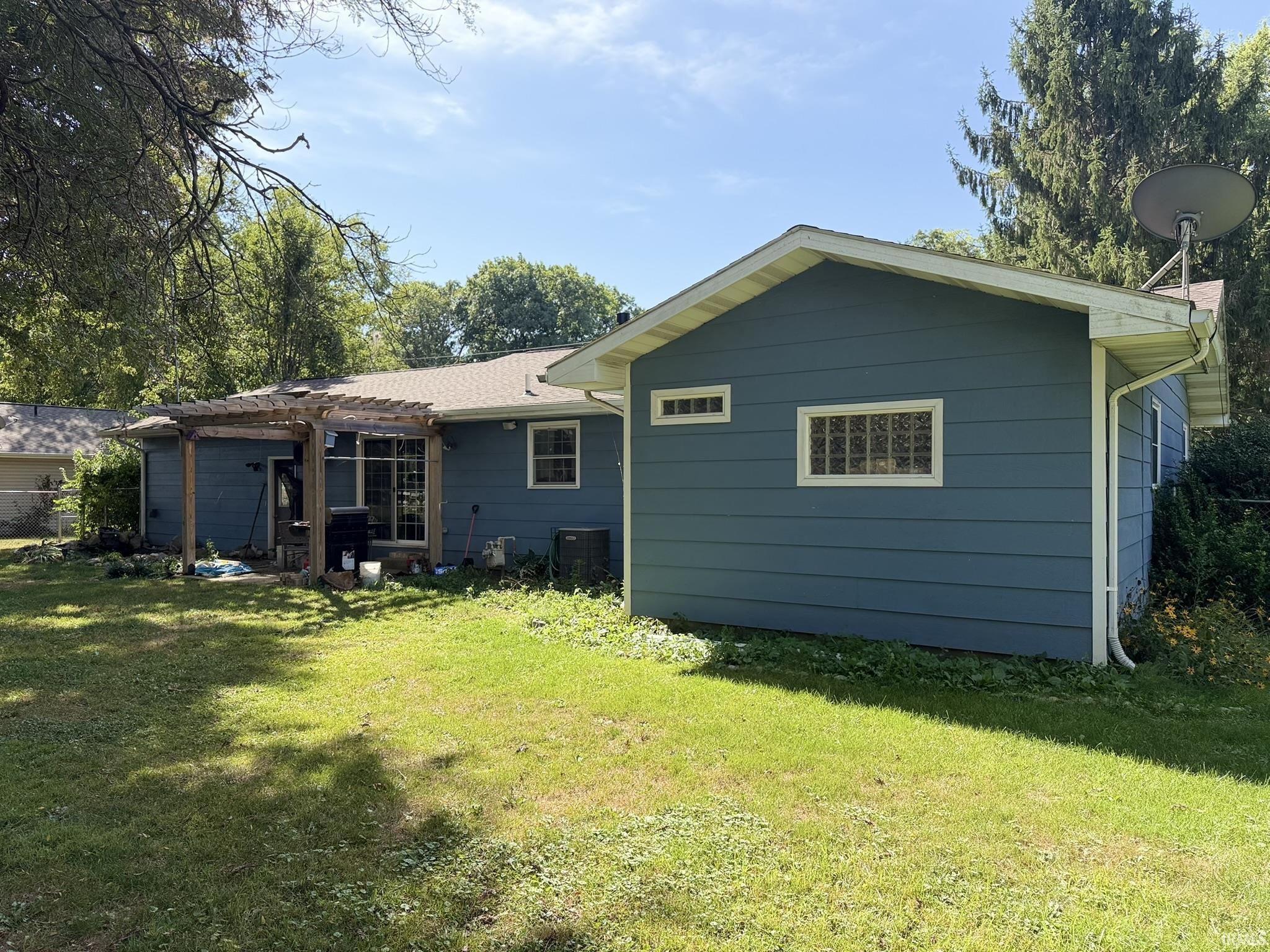 2006 E Wade Road Warsaw IN 46580