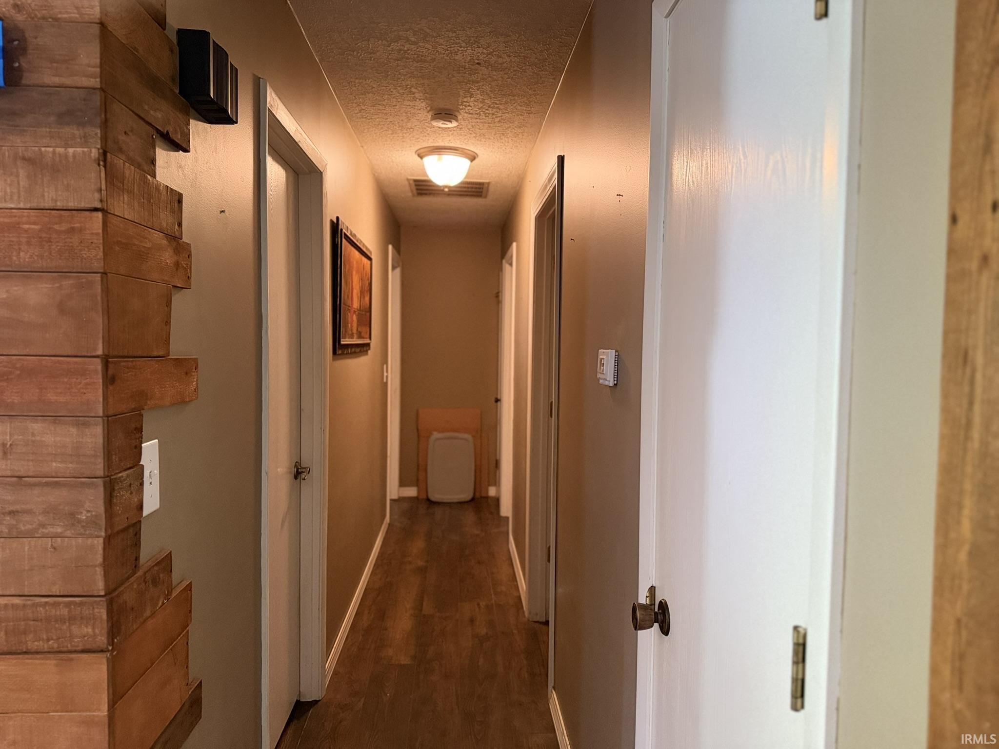 2006 E Wade Road Warsaw IN 46580
