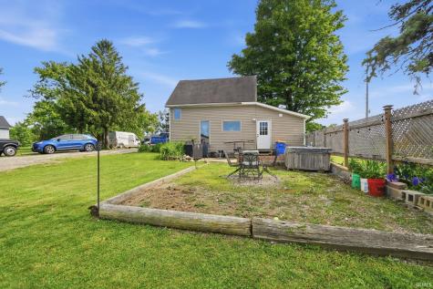 2058 E State Road 26 Road Frankfort IN 46041