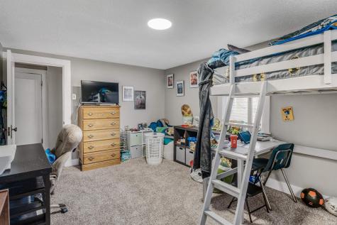 1017 Northwood Boulevard Fort Wayne IN 46805