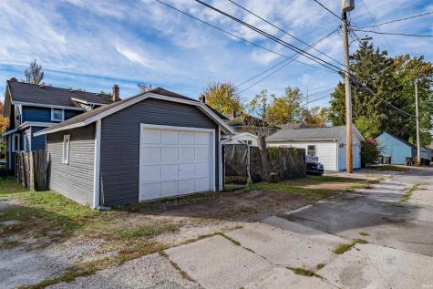 1017 Northwood Boulevard Fort Wayne IN 46805