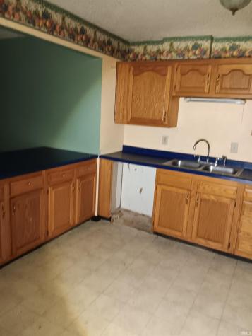 100 E Village Drive Sullivan IN 47882