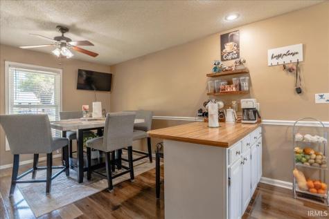 1721 Bonnie View Drive Evansville IN 47715