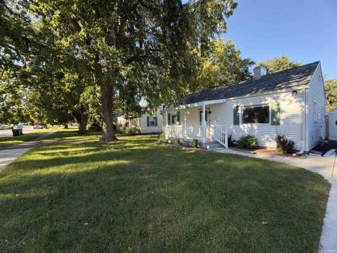 319 E Chippewa Avenue South Bend IN 46614