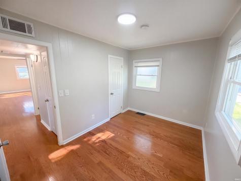 319 E Chippewa Avenue South Bend IN 46614