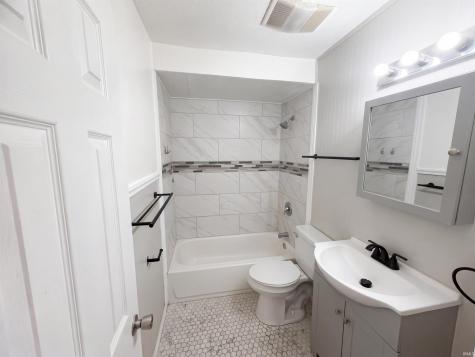 319 E Chippewa Avenue South Bend IN 46614