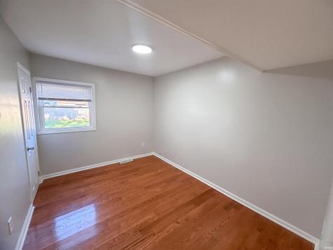 319 E Chippewa Avenue South Bend IN 46614