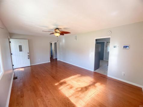 319 E Chippewa Avenue South Bend IN 46614